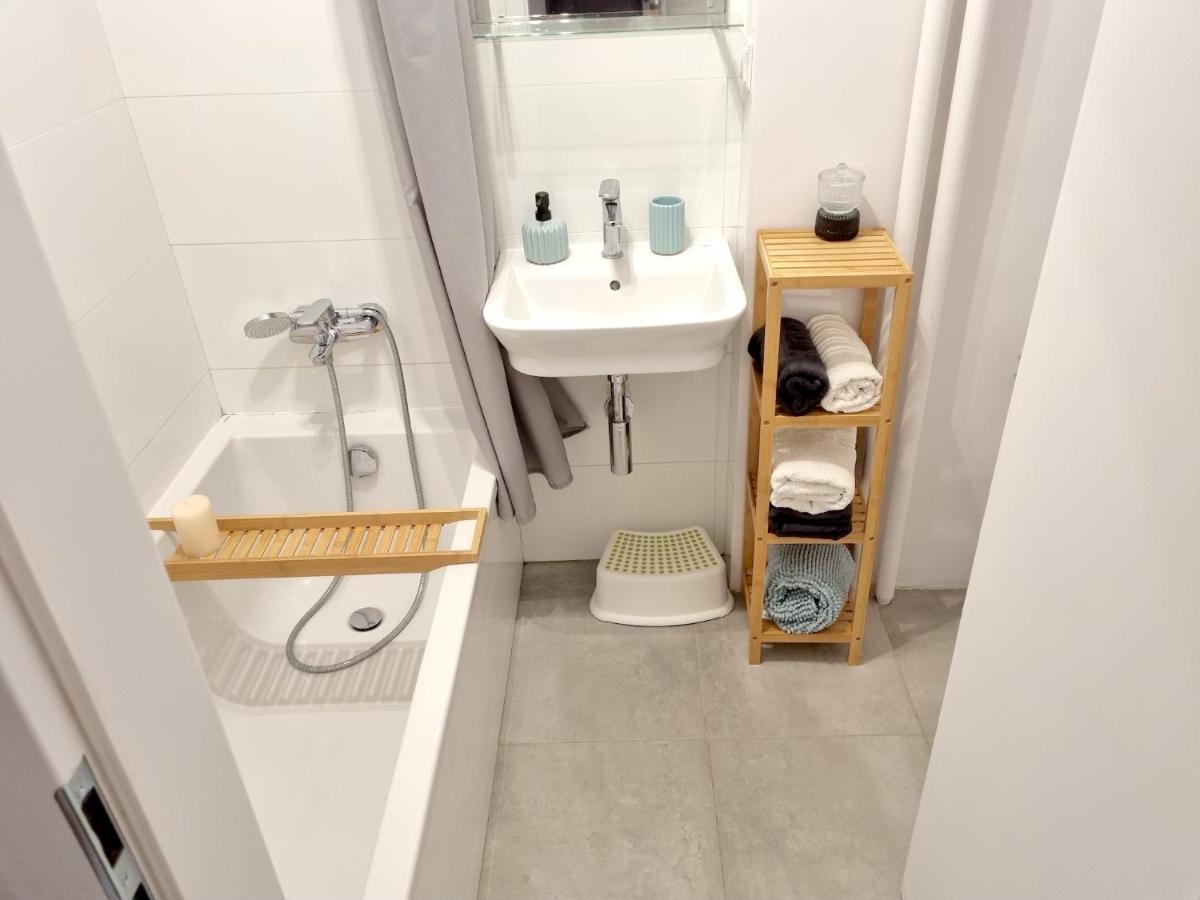 Apartament Miodowa Warszawa Bagian luar foto
